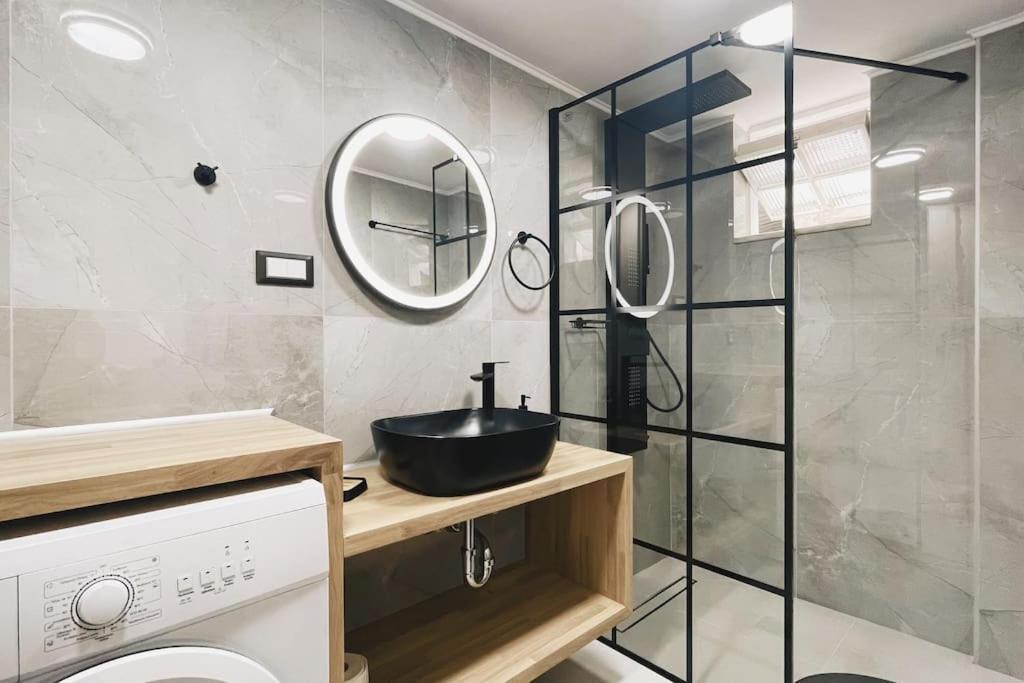 Comfy Corner Luxury Apartment ハニア エクステリア 写真