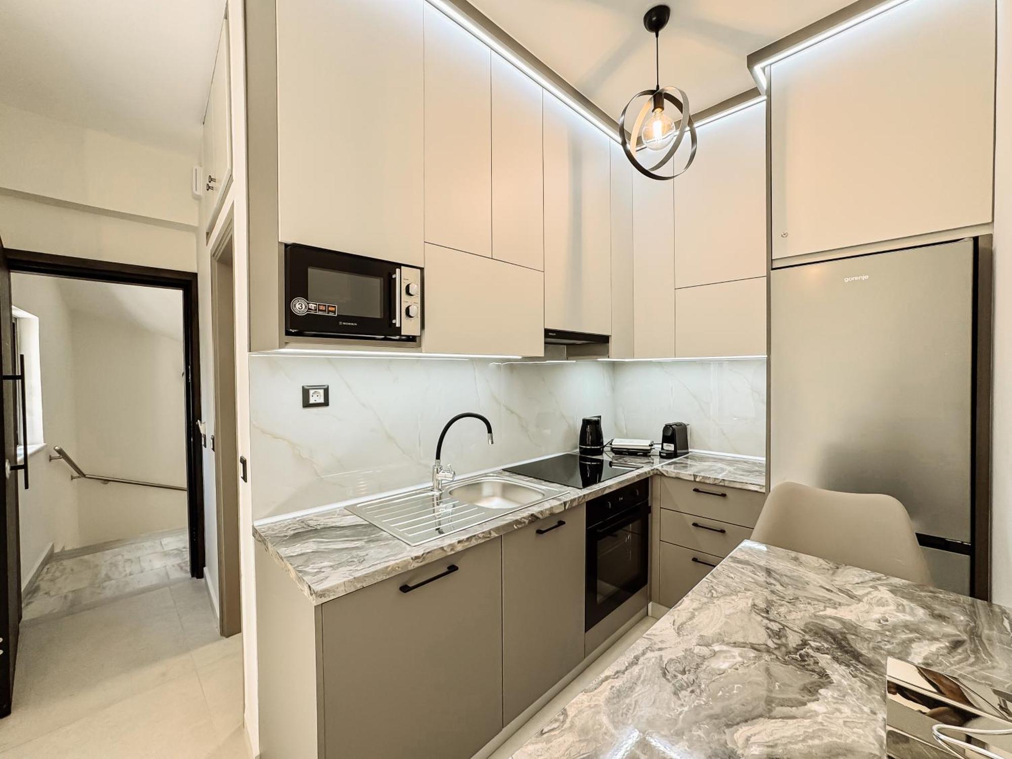 Comfy Corner Luxury Apartment ハニア エクステリア 写真
